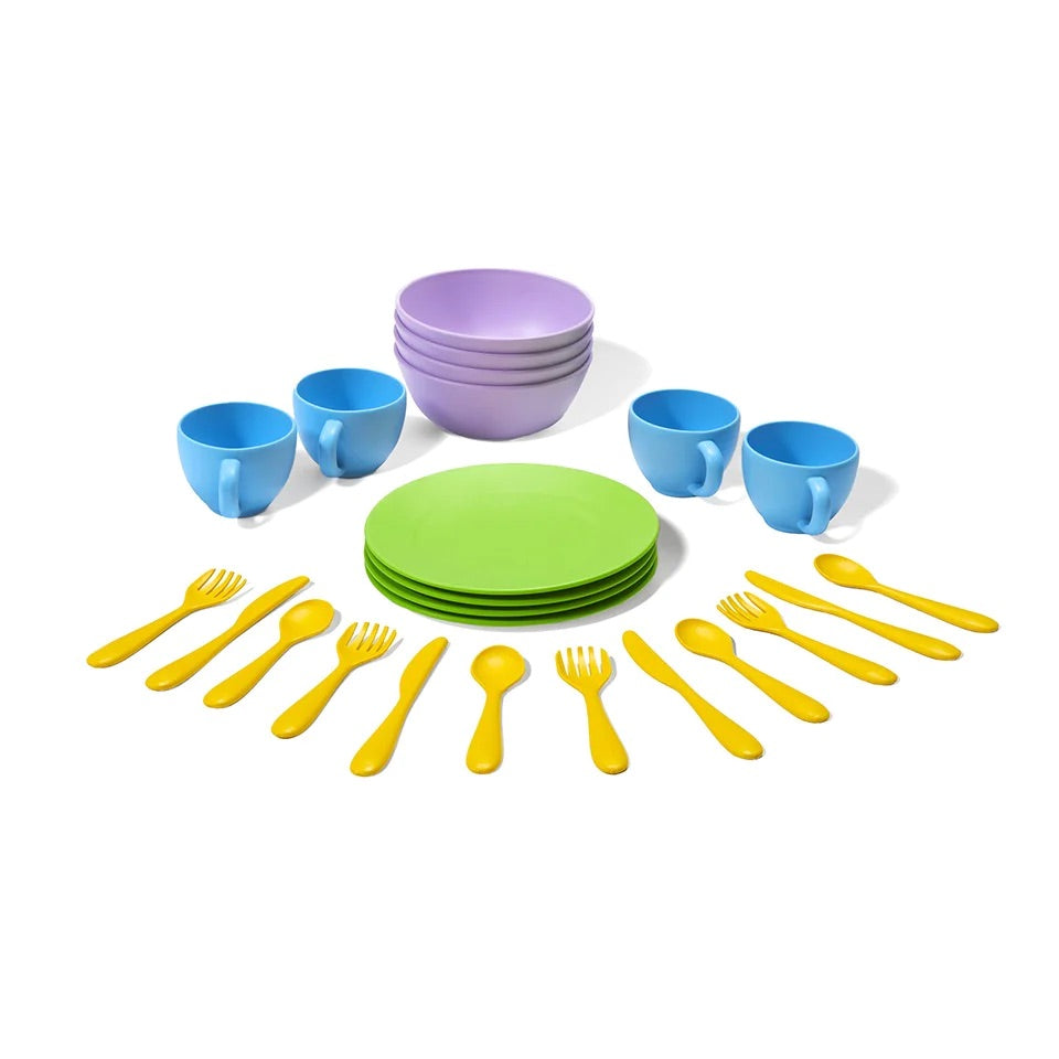 Made in USA Toy Dish Set